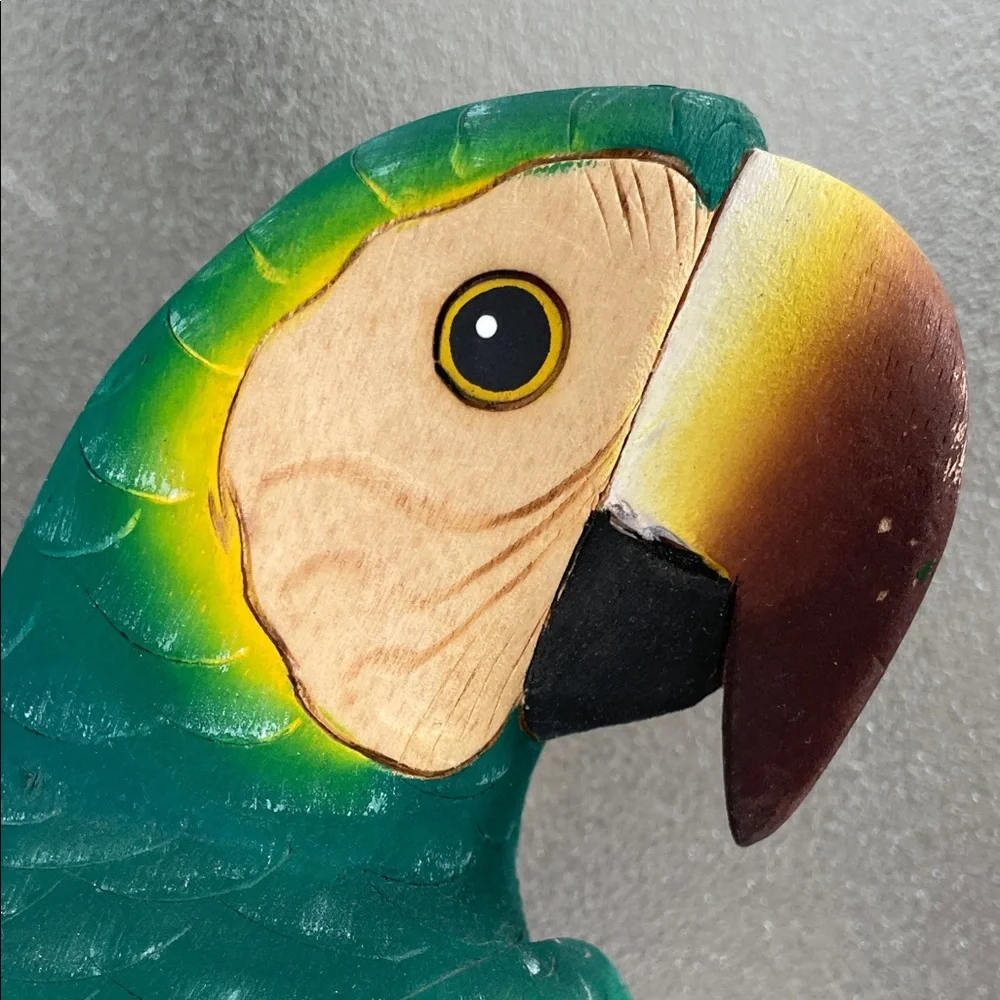 Colorful Wooden Parrot Bird decoration